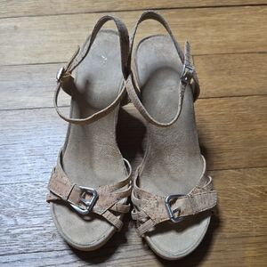 AEROSOLES Tan Cork-Look Ankle Strap Wedge Sandals